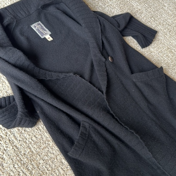 Burning Torch long cashmere cardigan - Picture 6 of 10